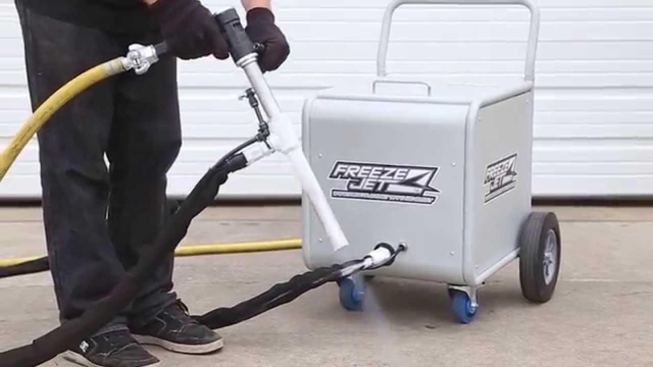 Dry Ice Blaster
